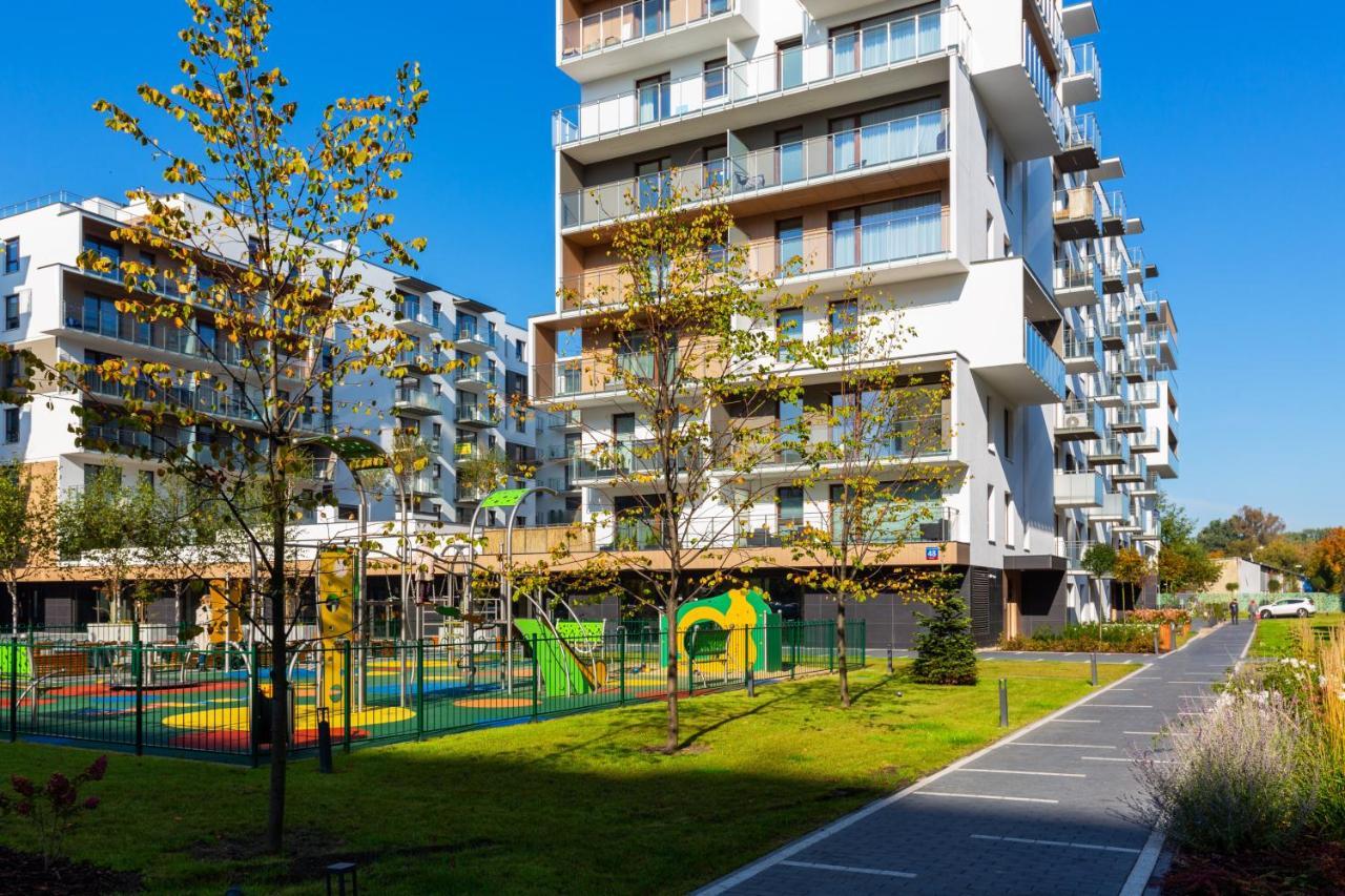 Forum Wola Jana Kazimierza Apartment By Noclegi Renters Варшава Екстериор снимка