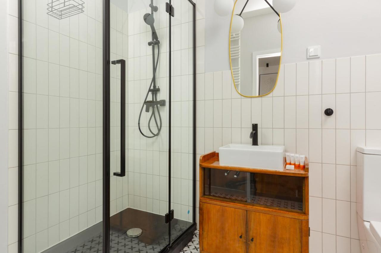 Forum Wola Jana Kazimierza Apartment By Noclegi Renters Варшава Екстериор снимка