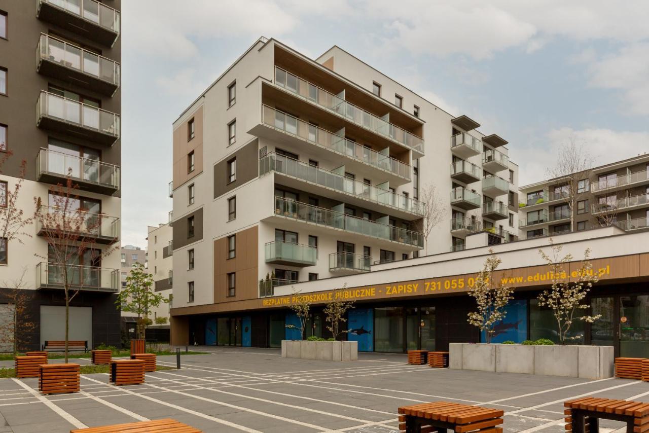Forum Wola Jana Kazimierza Apartment By Noclegi Renters Варшава Екстериор снимка