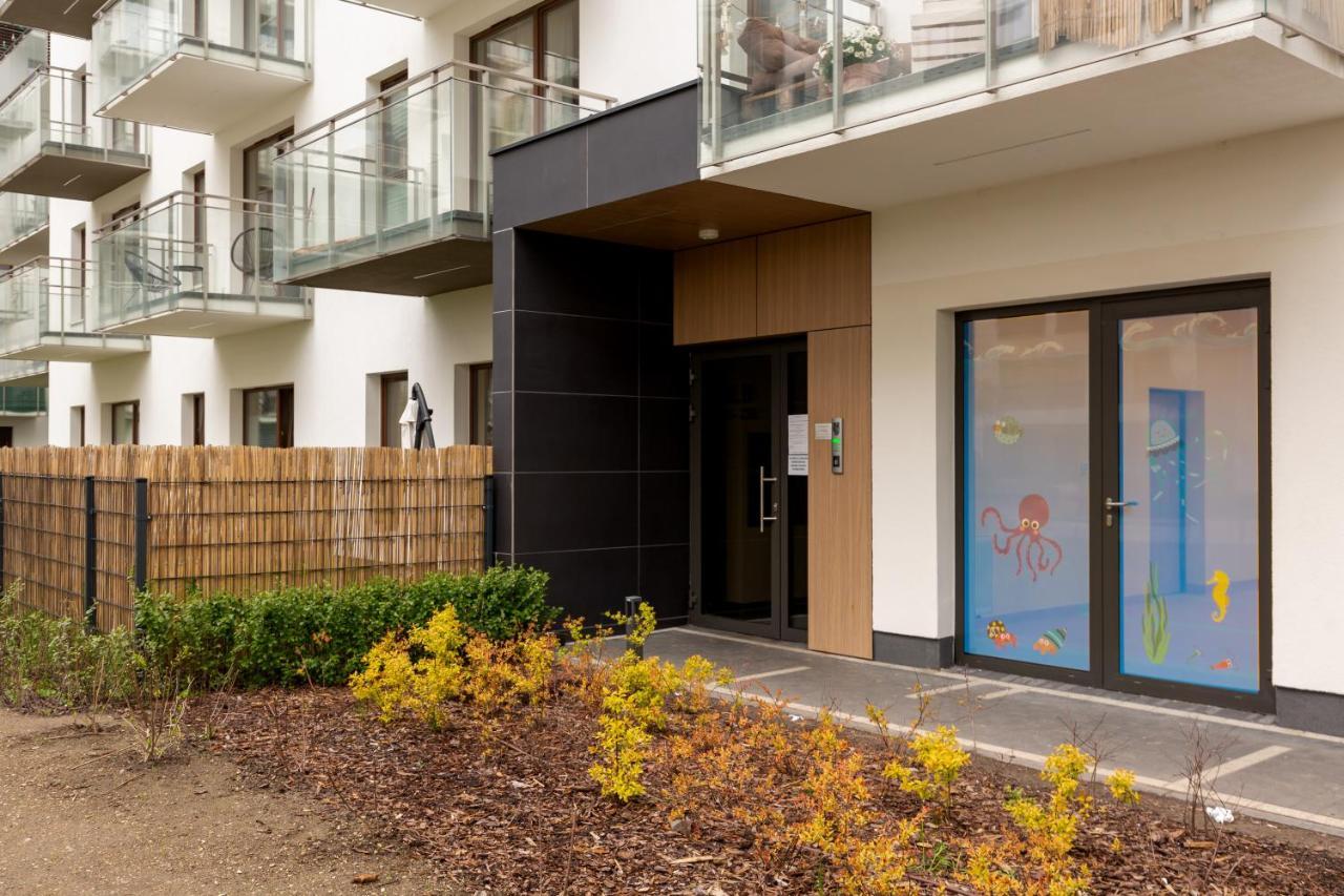 Forum Wola Jana Kazimierza Apartment By Noclegi Renters Варшава Екстериор снимка