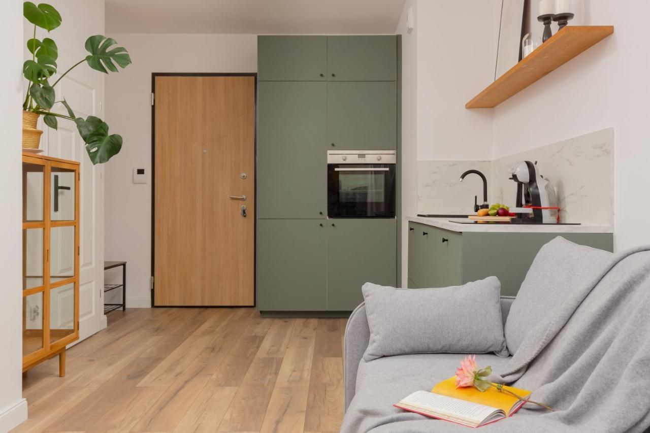 Forum Wola Jana Kazimierza Apartment By Noclegi Renters Варшава Екстериор снимка